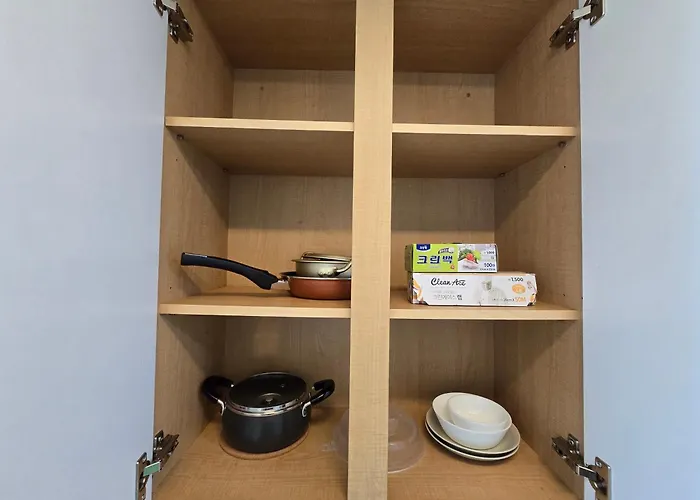 Apartamento The Nearest To Sinchon Station Line 2 - Spacious Modern *