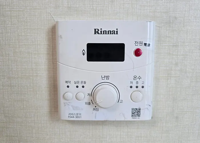 Apartamento The Nearest To Sinchon Station Line 2 - Spacious Modern Seúl